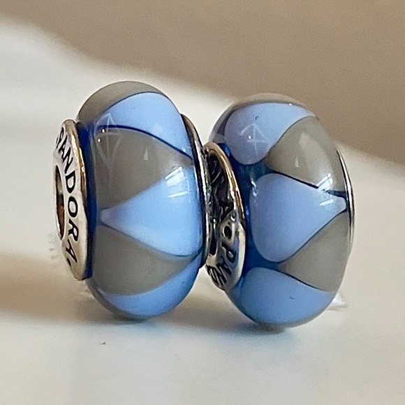 Set of 2 Pandora Captivating Blue Triangle Glass Murano Charms - Picture 1 of 9